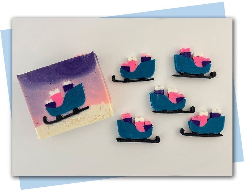 Sleigh with presents extruder disc set