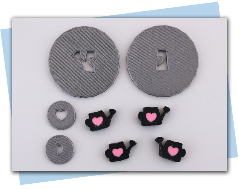 watering can extruder disc set with heart in center